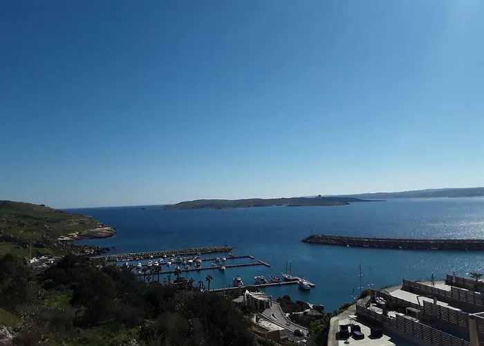 Felluga Harbour View Apartamento Qala